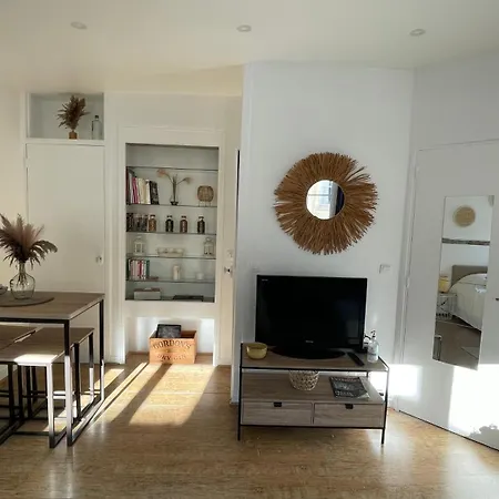 La Duchesse, Cosy A Versailles, A 2 Min Du Chateau Apartment Versailles